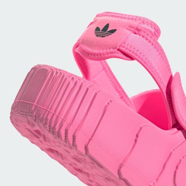 Adilette 22 XLG Slides Product Image