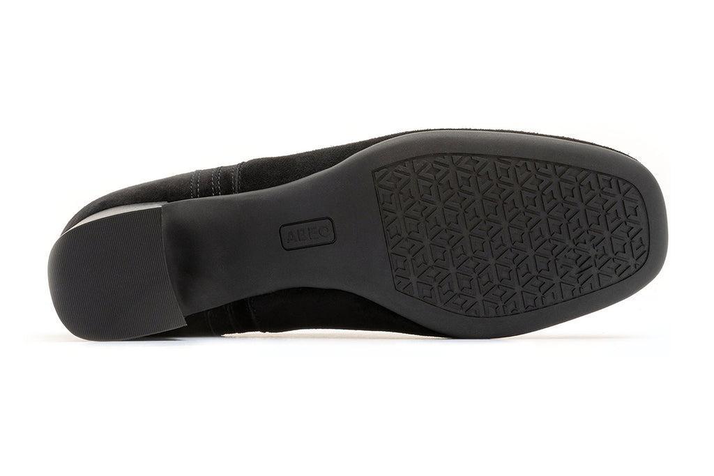 Avenue Slip On Metatarsal Product Image