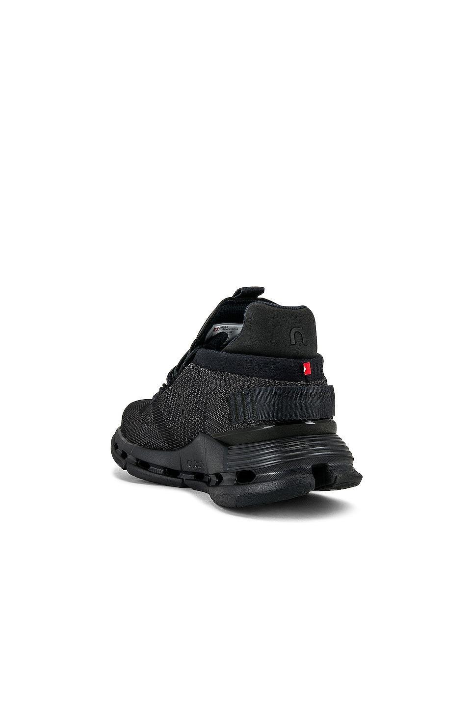 Cloudnova Sneaker On Product Image