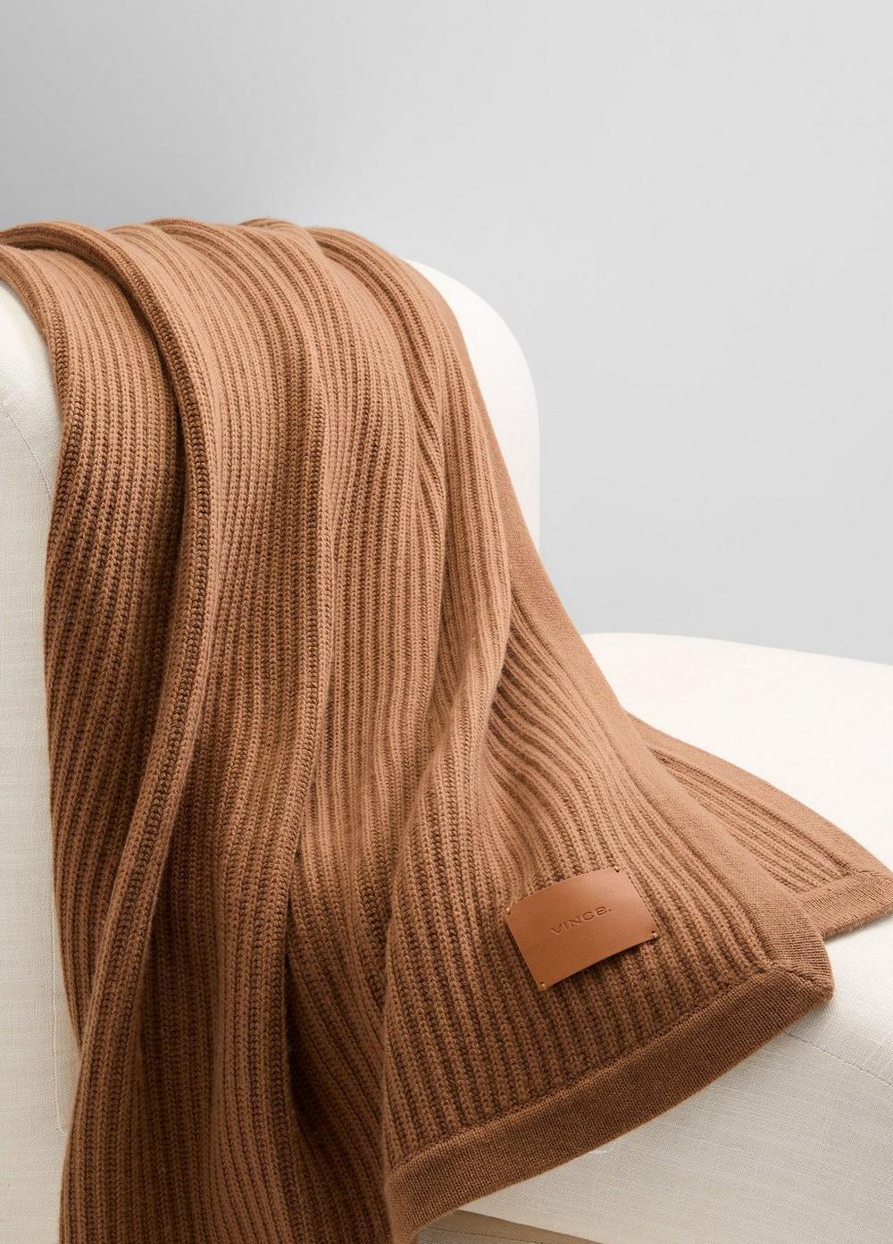 Wool and Cashmere Cardigan-Stitch Throw Product Image