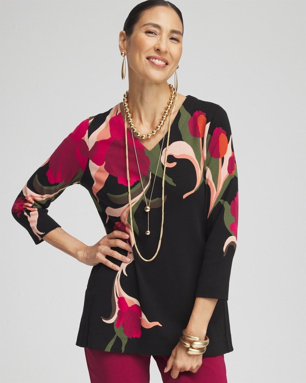 Women's Swirl V-Neck Tunic Top Product Image