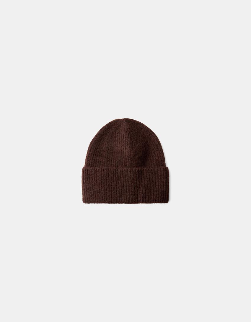 Ribbed beanie product image