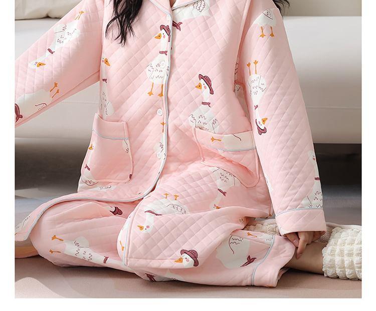 Maternity Pajama Set: Lapel Collar Duck Print Button-Up Robe + Pants Product Image