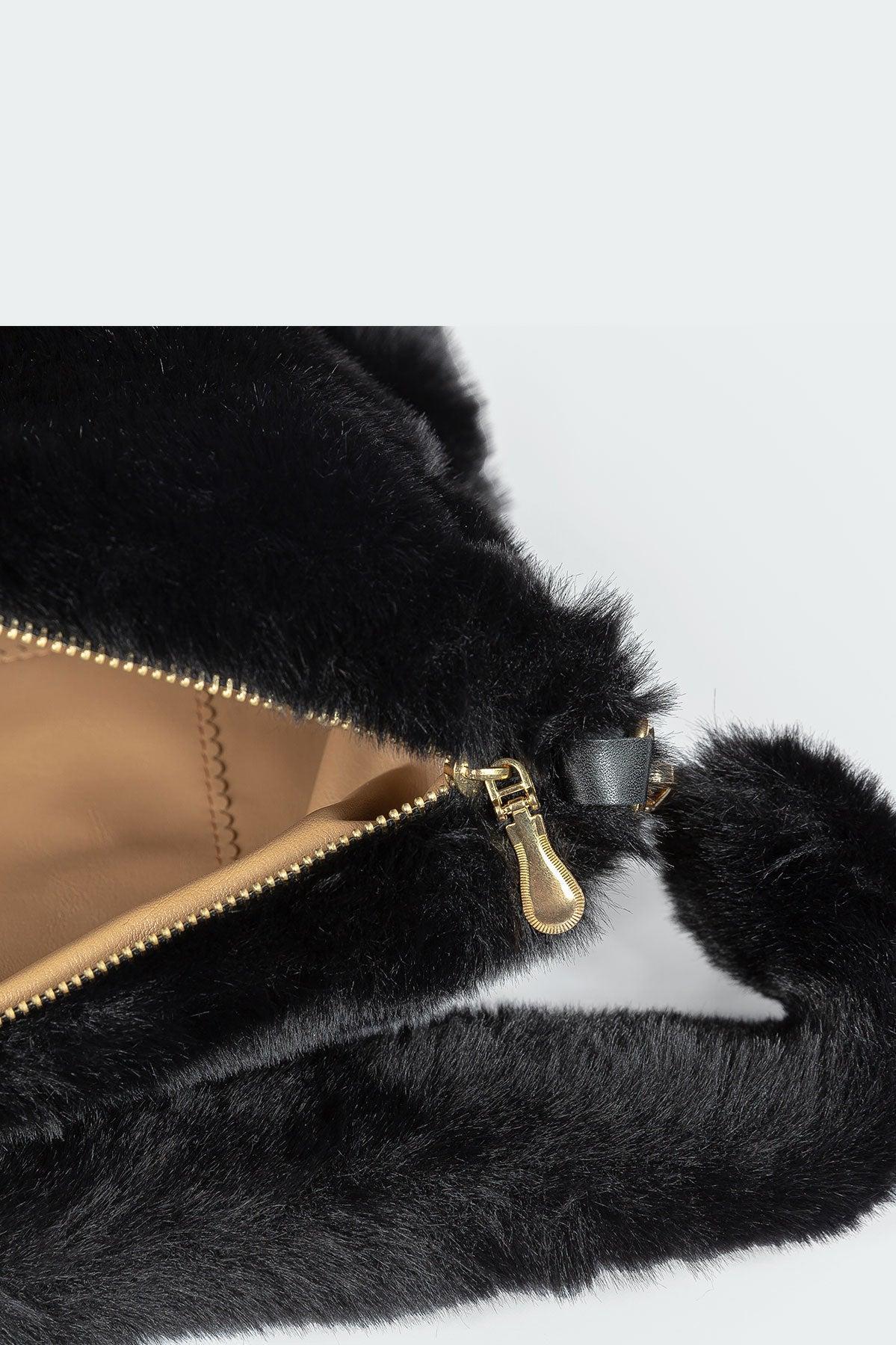 Fluffy Shoulder Bag Product Image