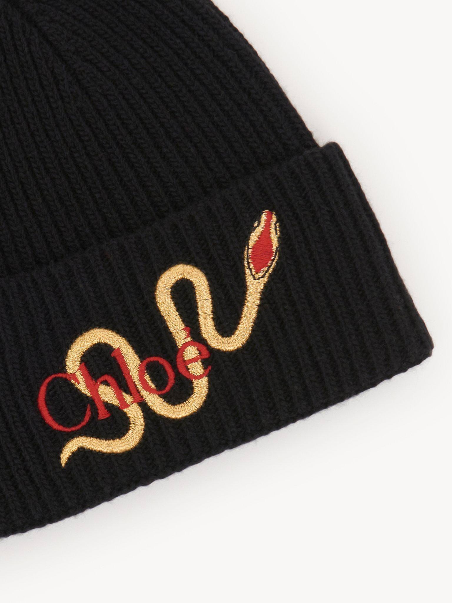 The Chloé Snake beanie in wool & cashmere knit Product Image