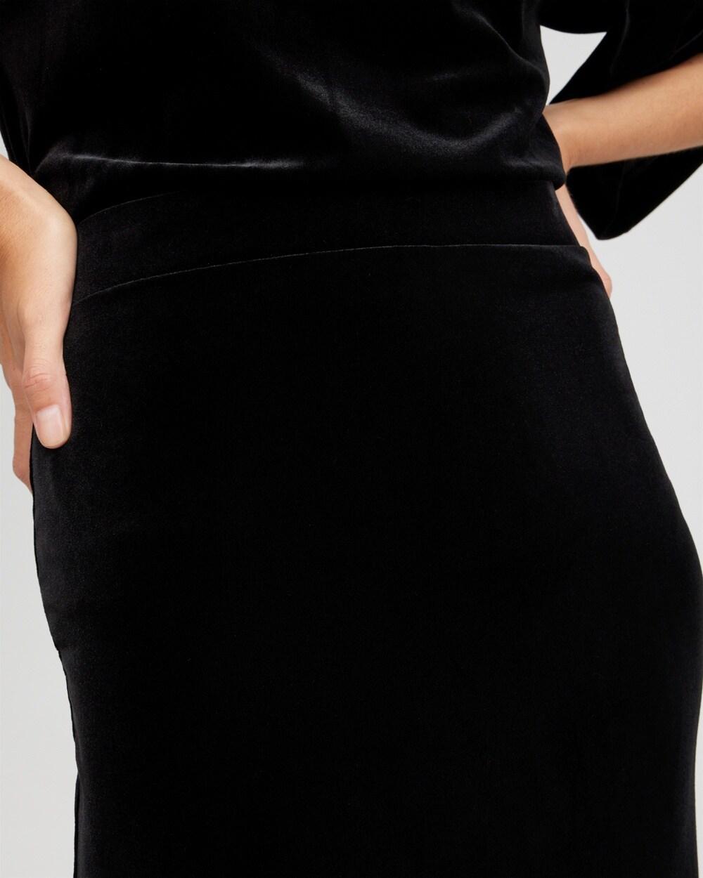 Women's Travelers Velvet Midi Skirt Product Image