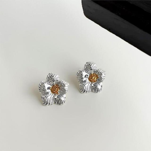 Floral Alloy Stud Earring Product Image