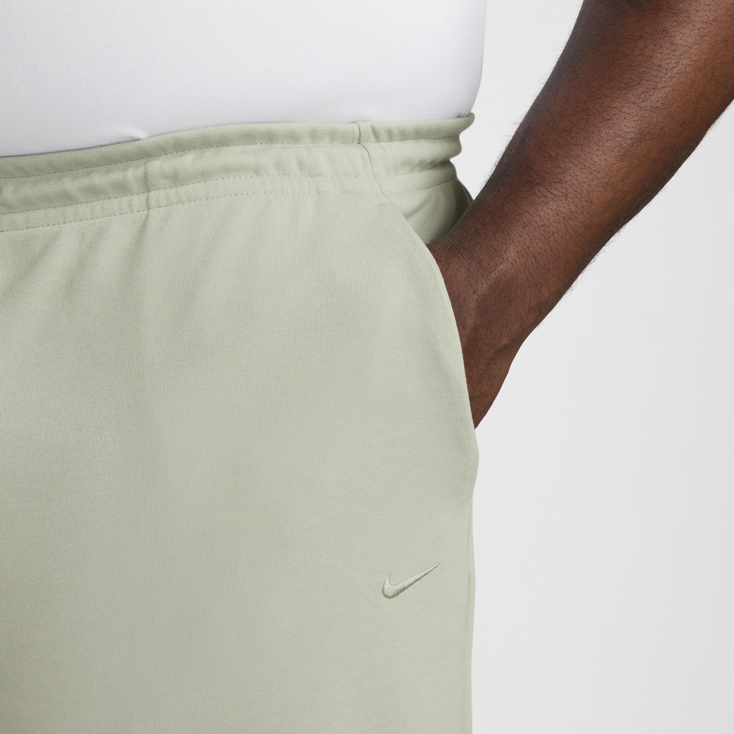 Nike Men's Primary Dri-FIT UV Tapered Versatile Pants Product Image