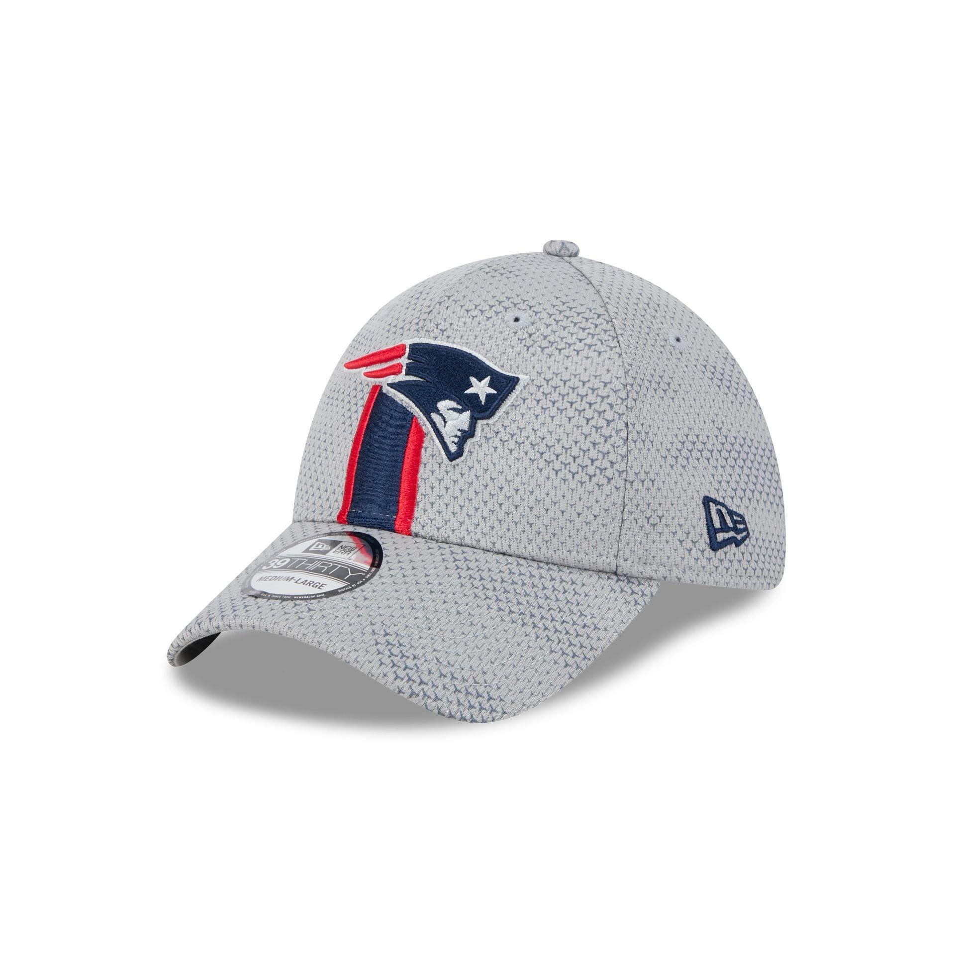 New England Patriots 2024 Sideline Gray 39THIRTY Stretch Fit Hat Male Product Image