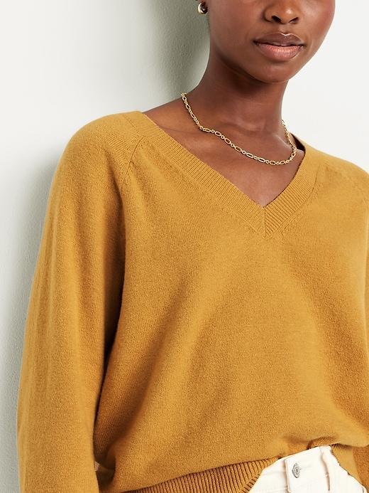 SoSoft Loose V-Neck Sweater Product Image