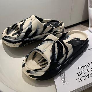 Platform Home Slippers Product Image