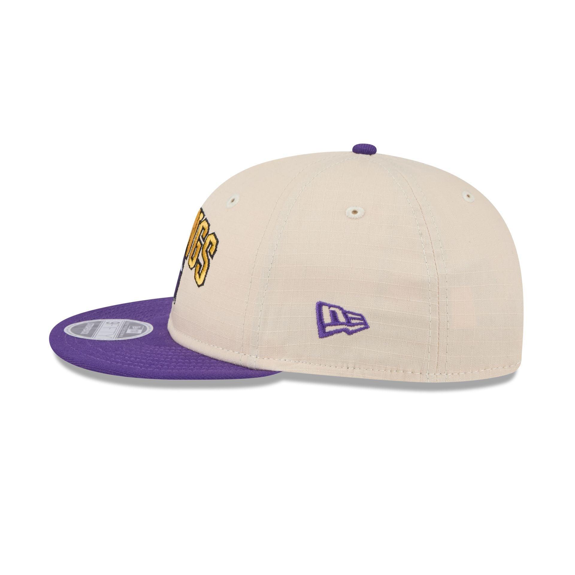 Minnesota Vikings Historic Helmet Retro Crown 9FIFTY Snapback Hat Male Product Image