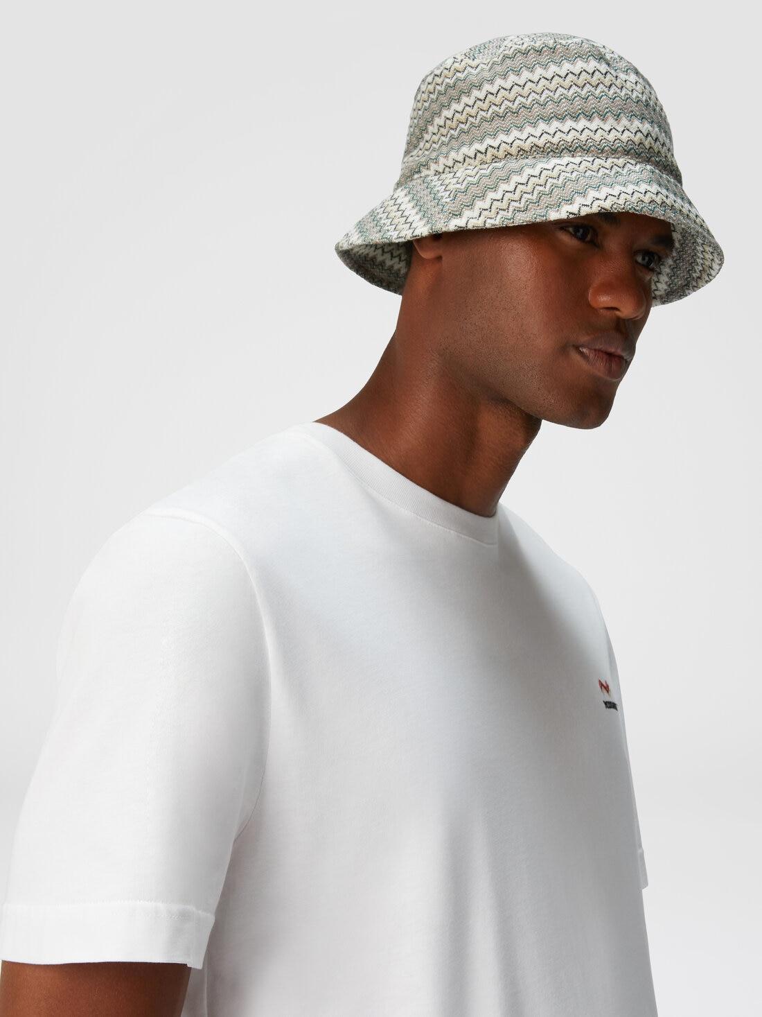 Bucket hat in viscose and cotton with zigzag pattern Multicoloured | Missoni Product Image