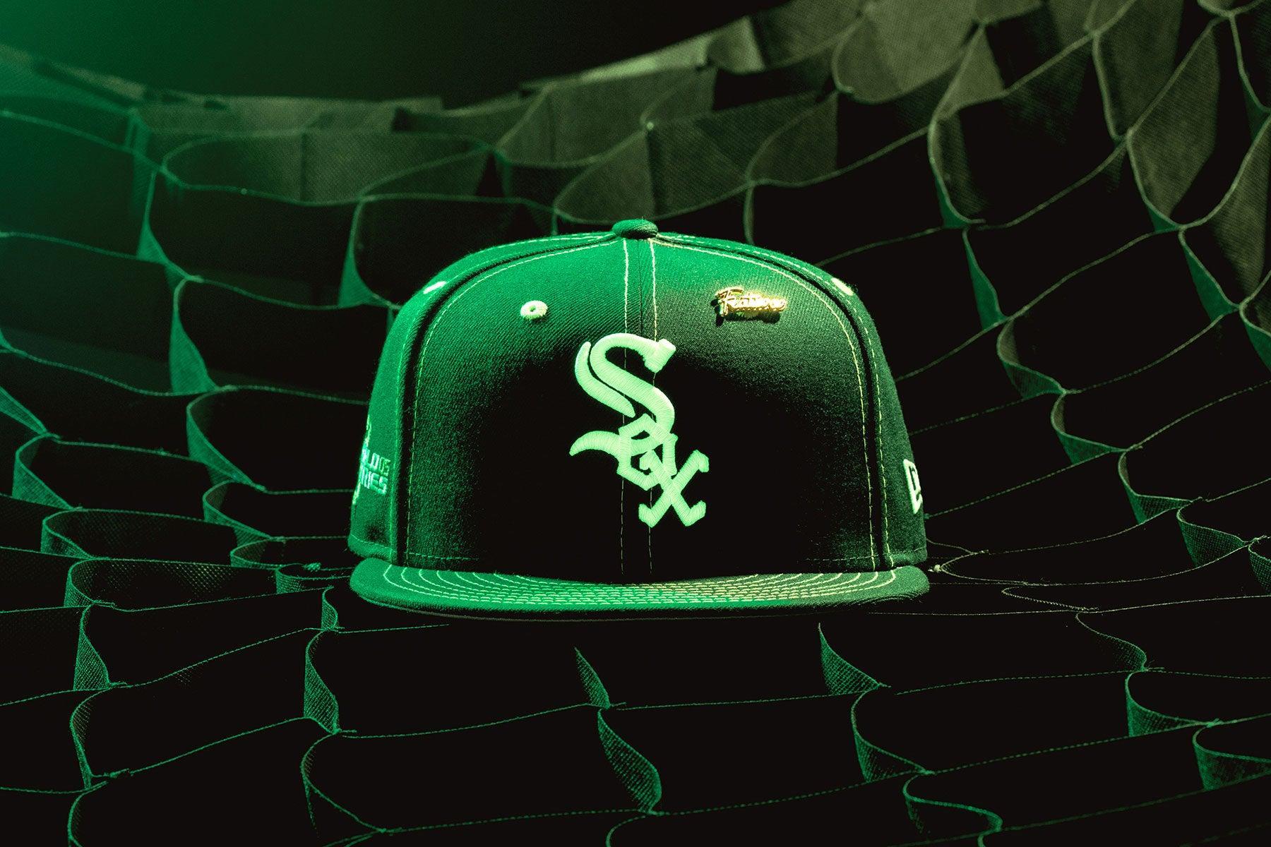 Feature x New Era "Night Vision" 59FIFTY Fitted - Chicago White Sox Male Product Image