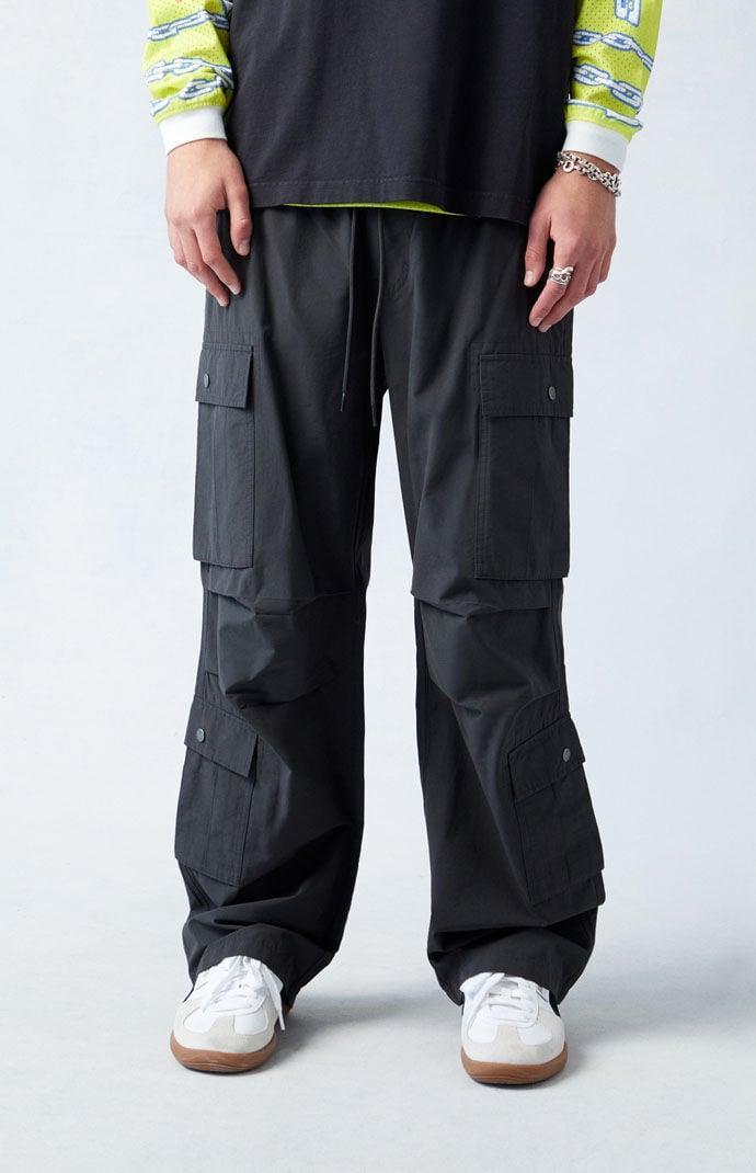 Men's Baggy Cargo Pants - Product Image