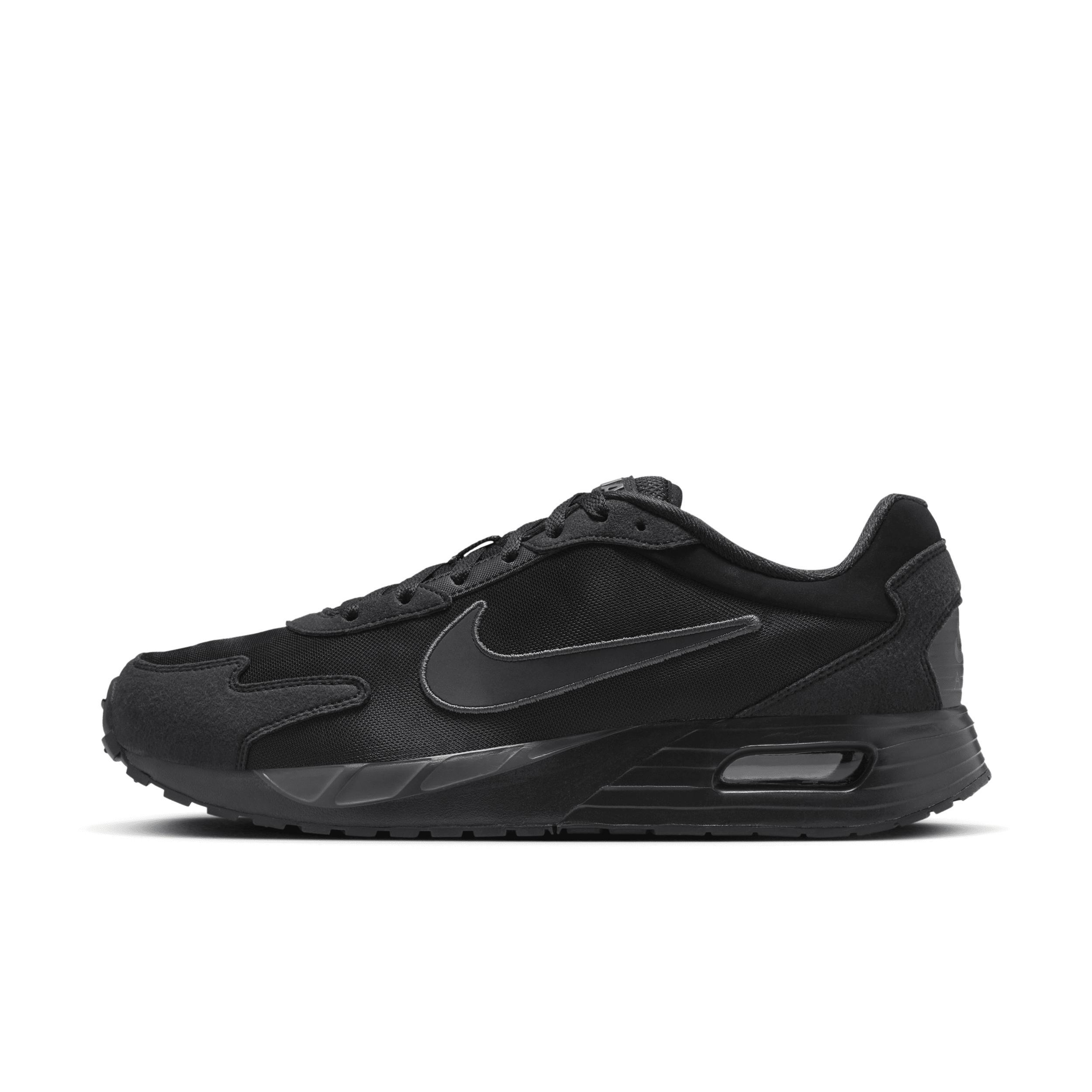 Nike Men's Air Max Solo Shoes Product Image