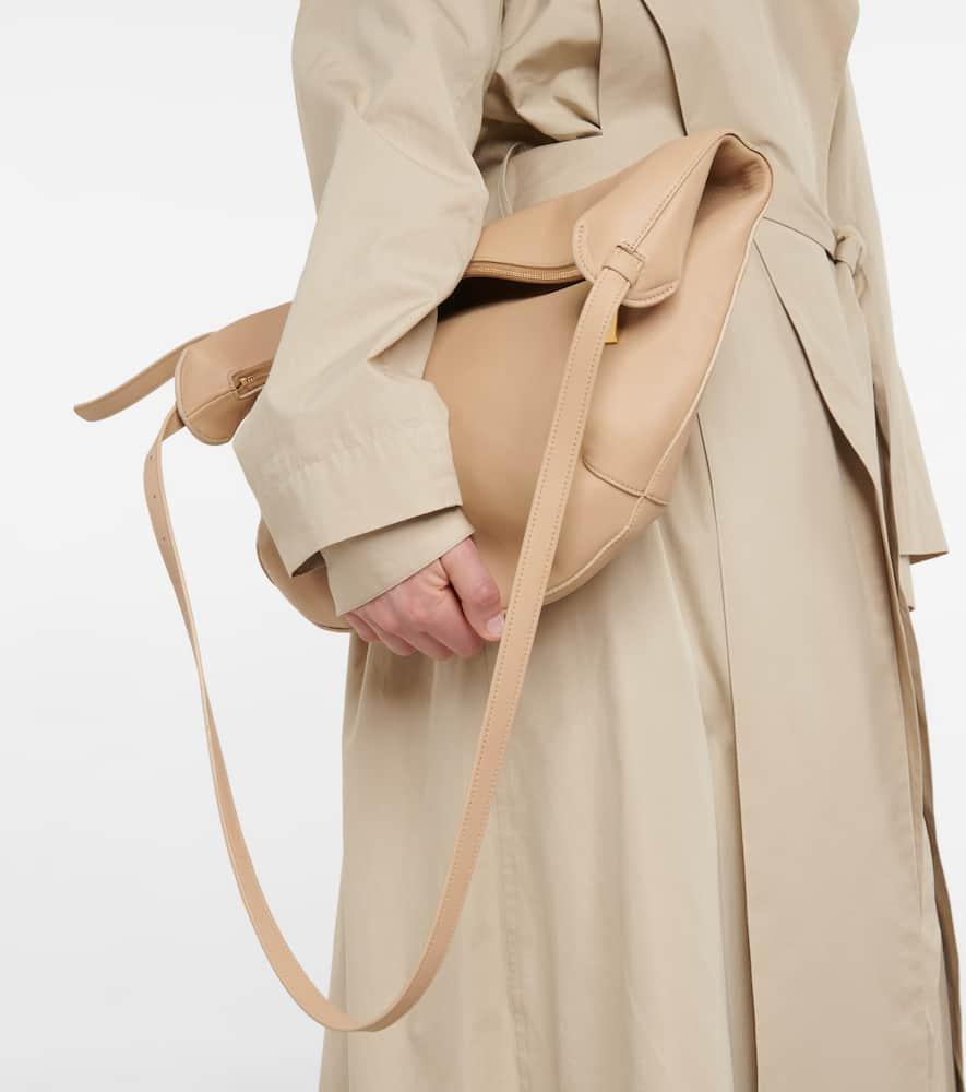 Allie Medium Leather Shoulder Bag In Beige Product Image