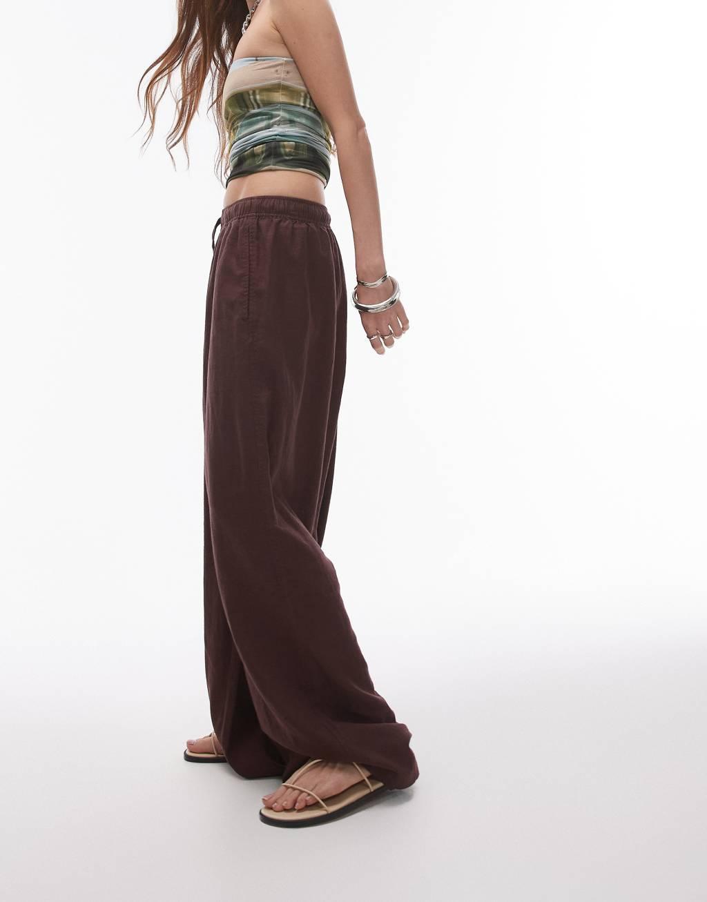 Topshop linen blend balloon pants in brown Product Image