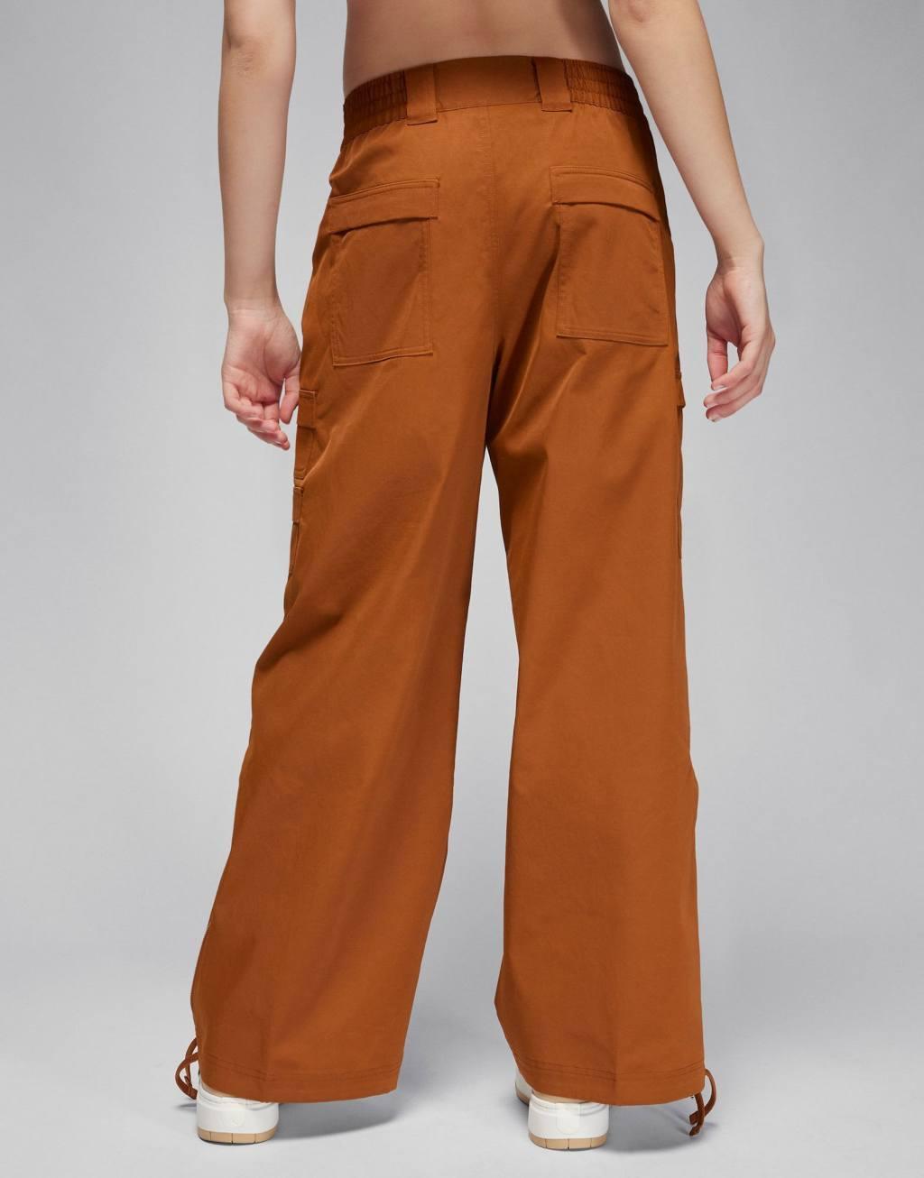 Jordan high waist chicago cargo pants in legend coffee Product Image