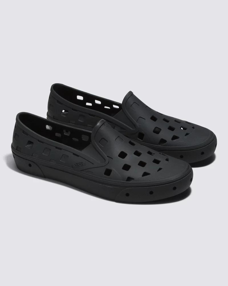 MTE Slip-On TRK Shoe Product Image