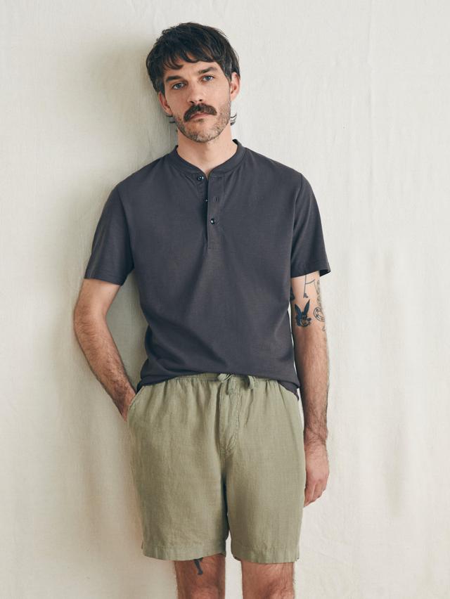 Essential Linen Short (6.5" Inseam) - Canyon Olive Male Product Image