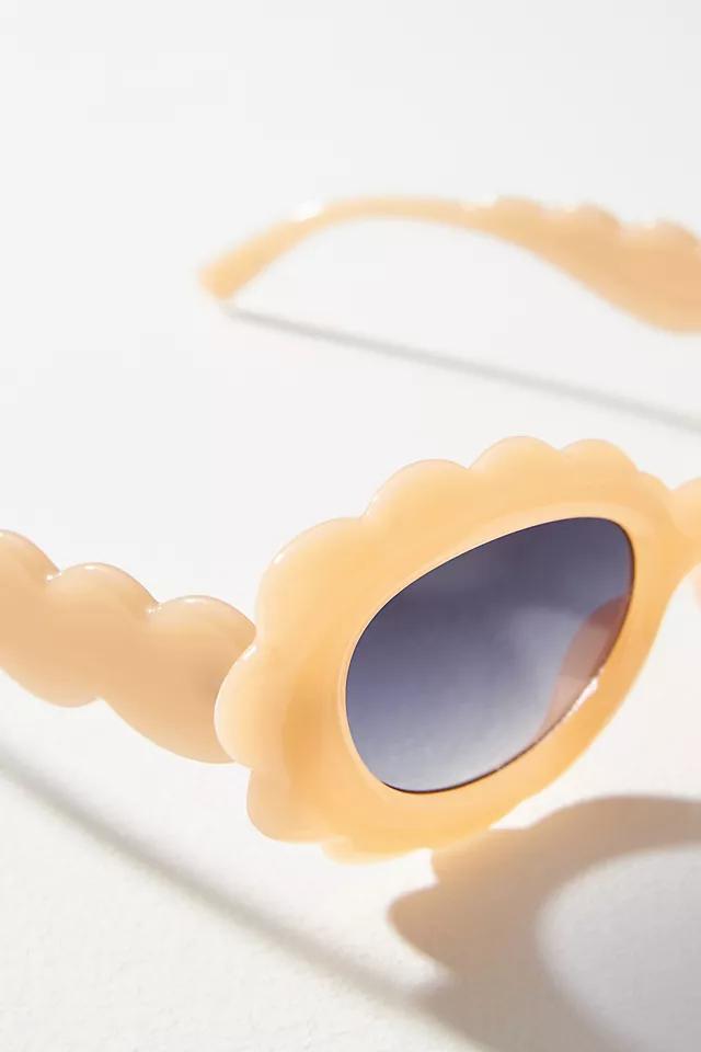 Scallop Warm Tortoise Sunglasses Product Image