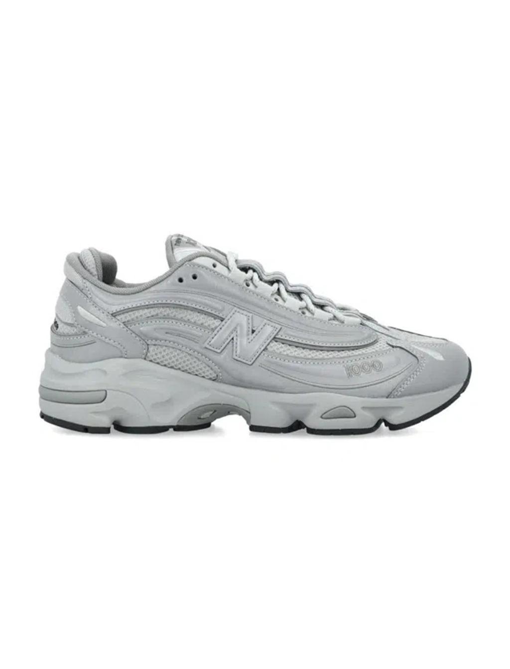 NEW BALANCE Sneakers In Silver Metallic Product Image