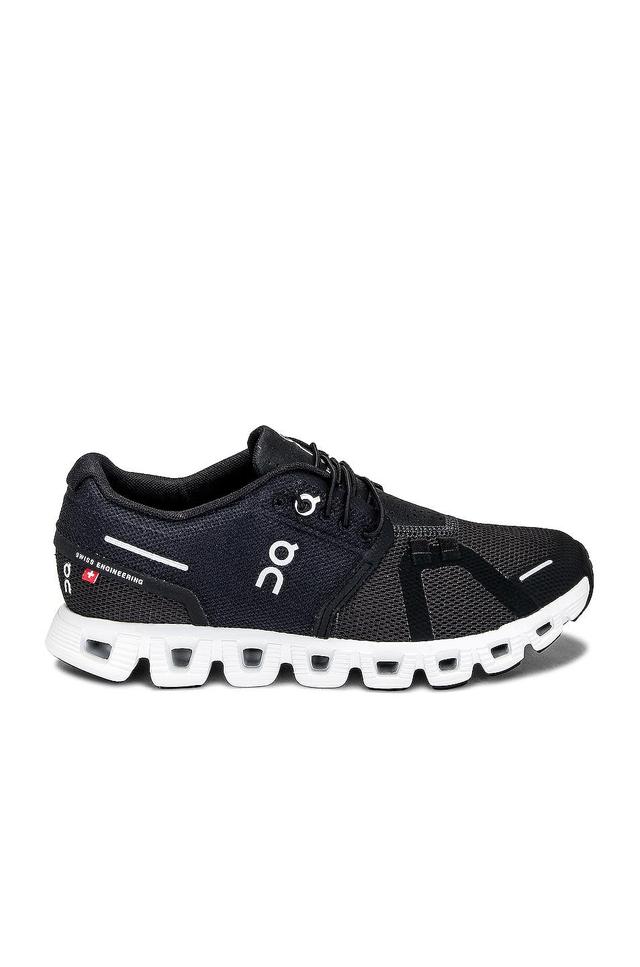 On Cloud 5 Sneaker in Black. Product Image