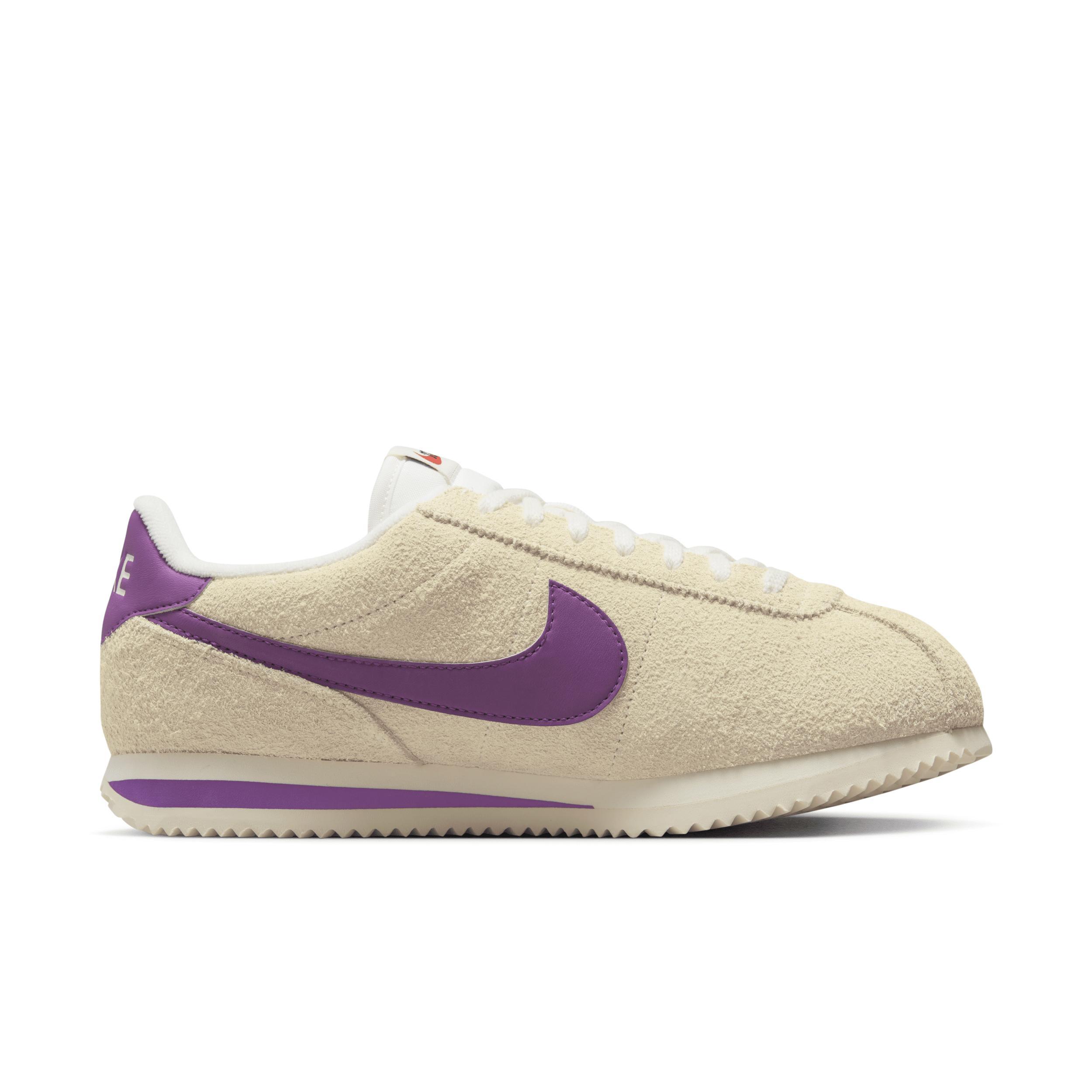 Nike Women's Cortez Vintage Suede Shoes Product Image