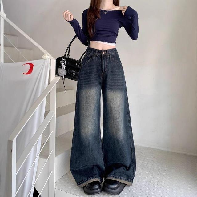 Mid Waist Washed Wide Leg Jeans Product Image