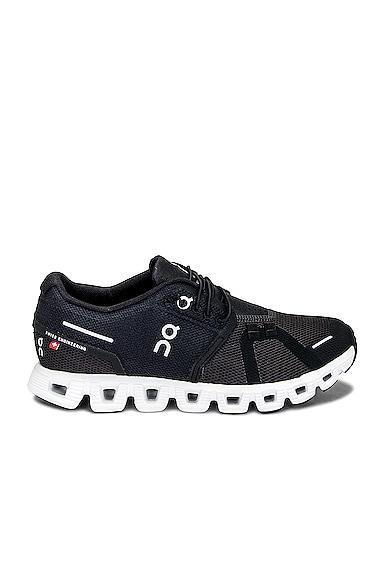 On Cloud 5 Sneaker in Black. Size 5, 5.5, 6, 9. Product Image