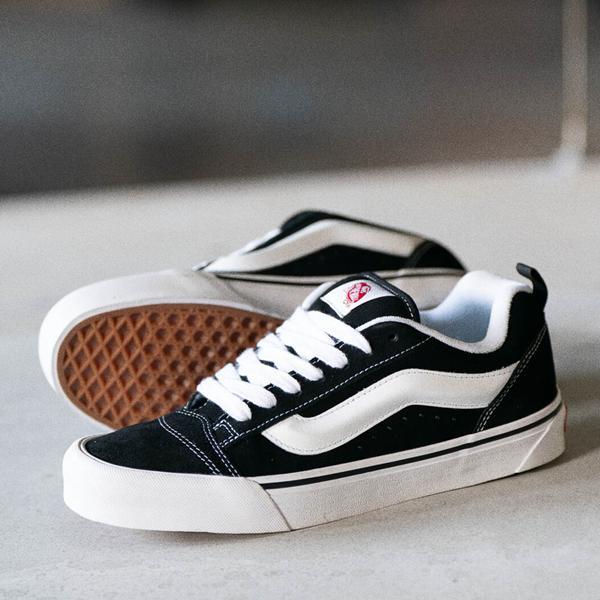 Vans Mens Vans Knu Skool - Mens Skate Shoes True White/Black Product Image