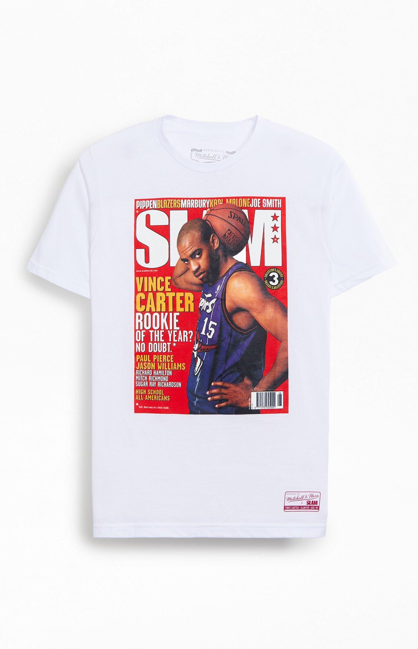 Mitchell & Ness Mens Toronto Raptors Vince Carter Slam Cover T-Shirt Product Image