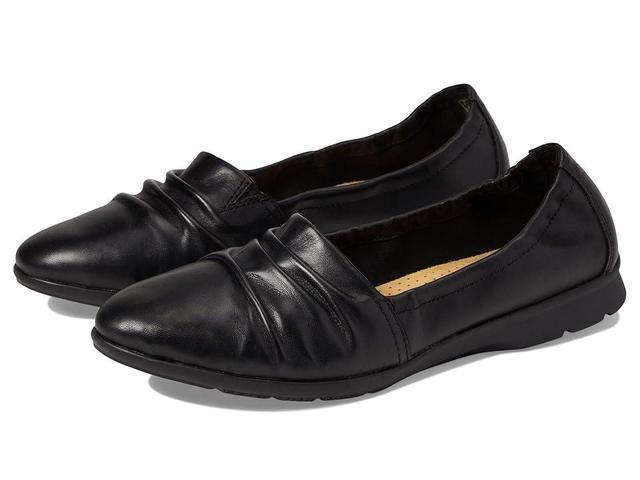 Clarks Jenette Ruby Leather) Women's Shoes Product Image