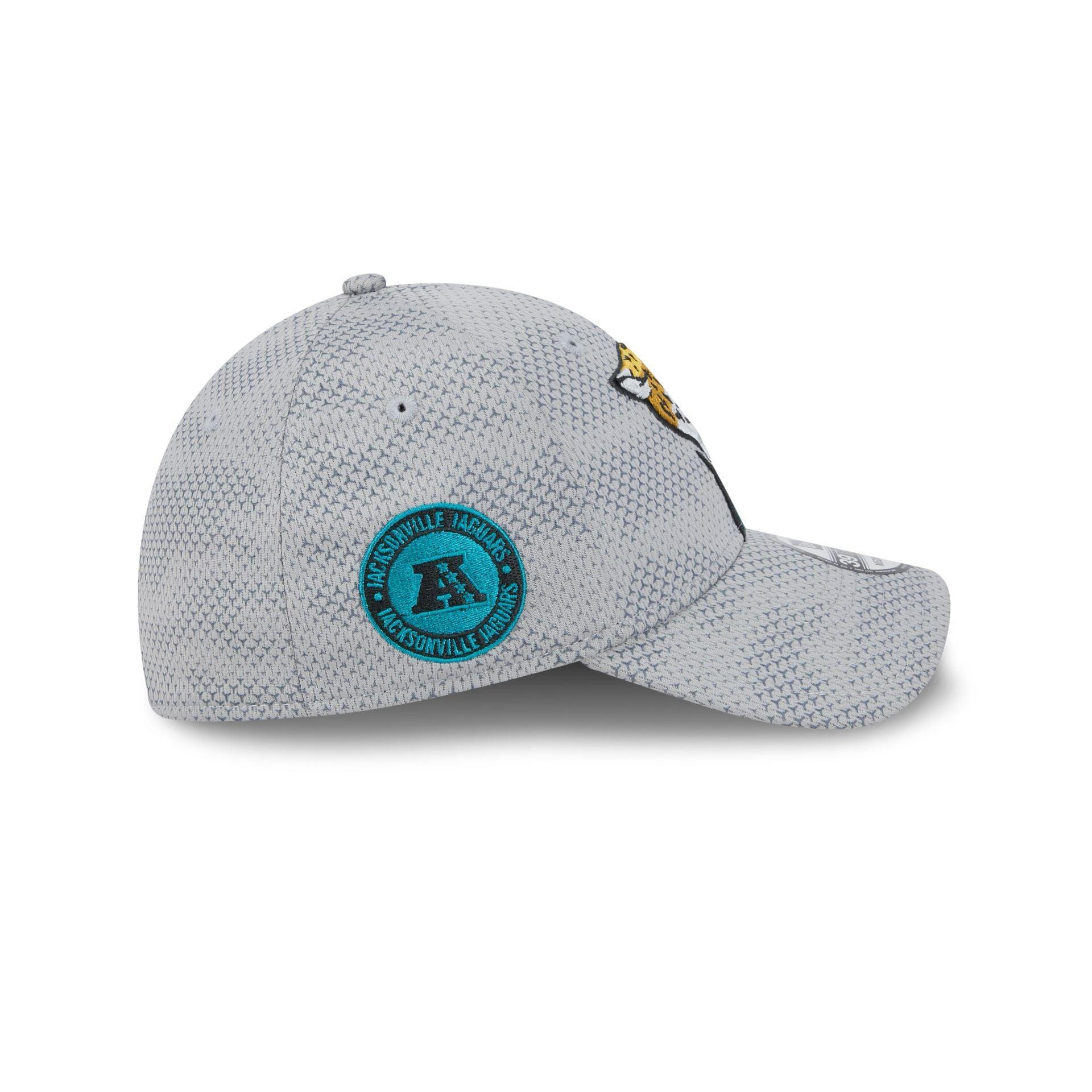 Jacksonville Jaguars 2024 Sideline Gray 39THIRTY Stretch Fit Hat Male Product Image