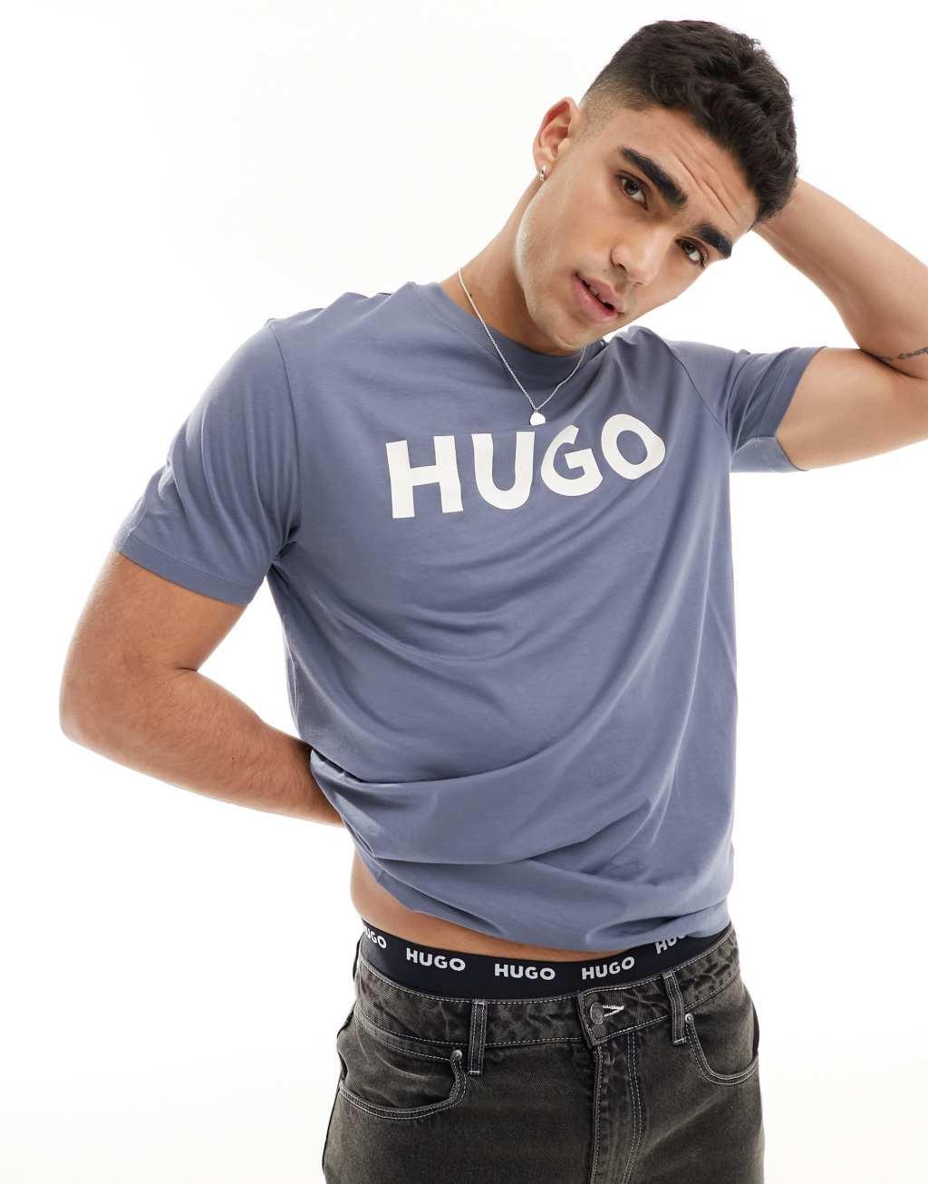 HUGO RED Dulivio logo T-shirt in navy Product Image