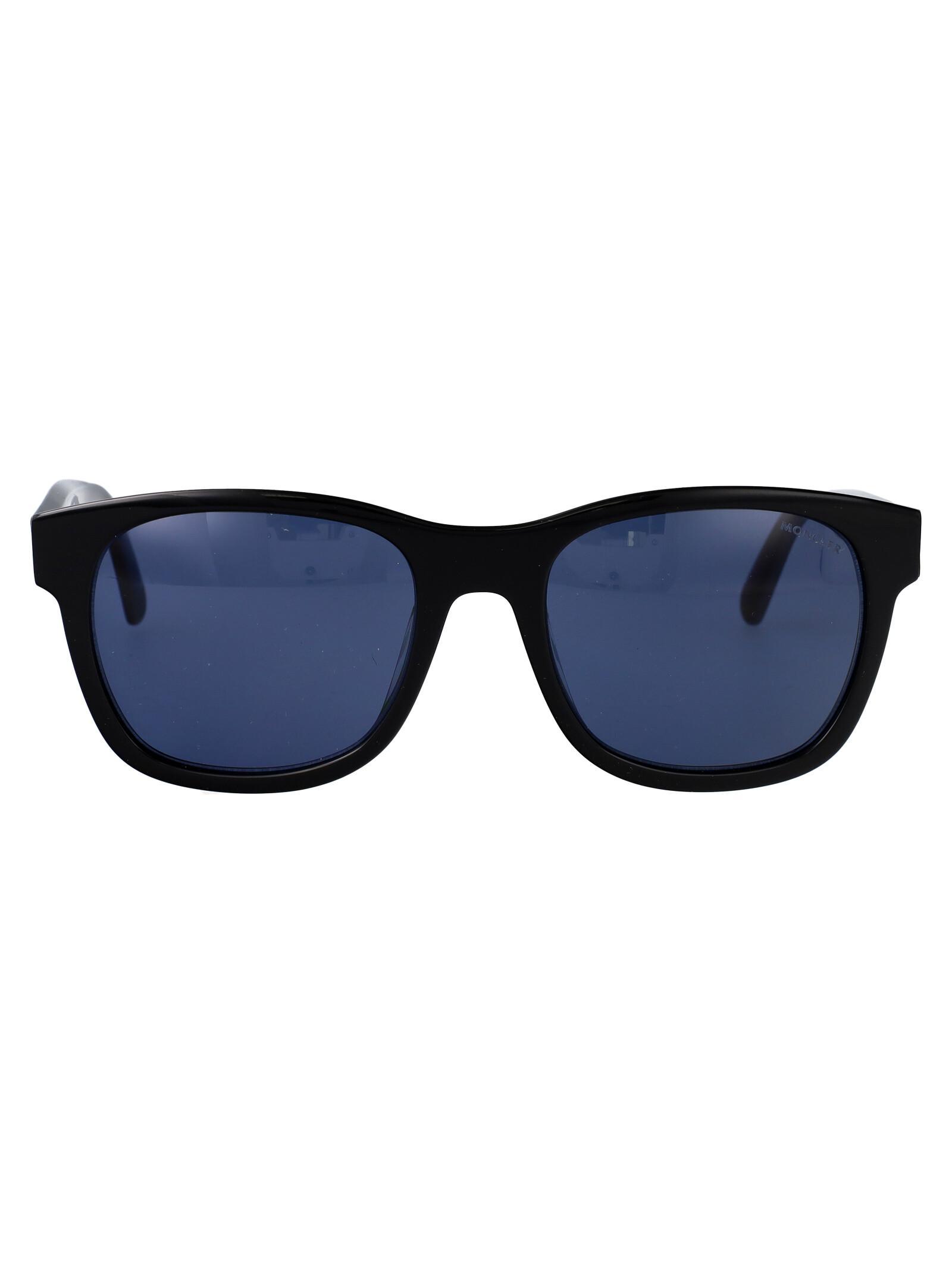 MONCLER Ml0250 Sunglasses In 01v Nero Lucido Product Image