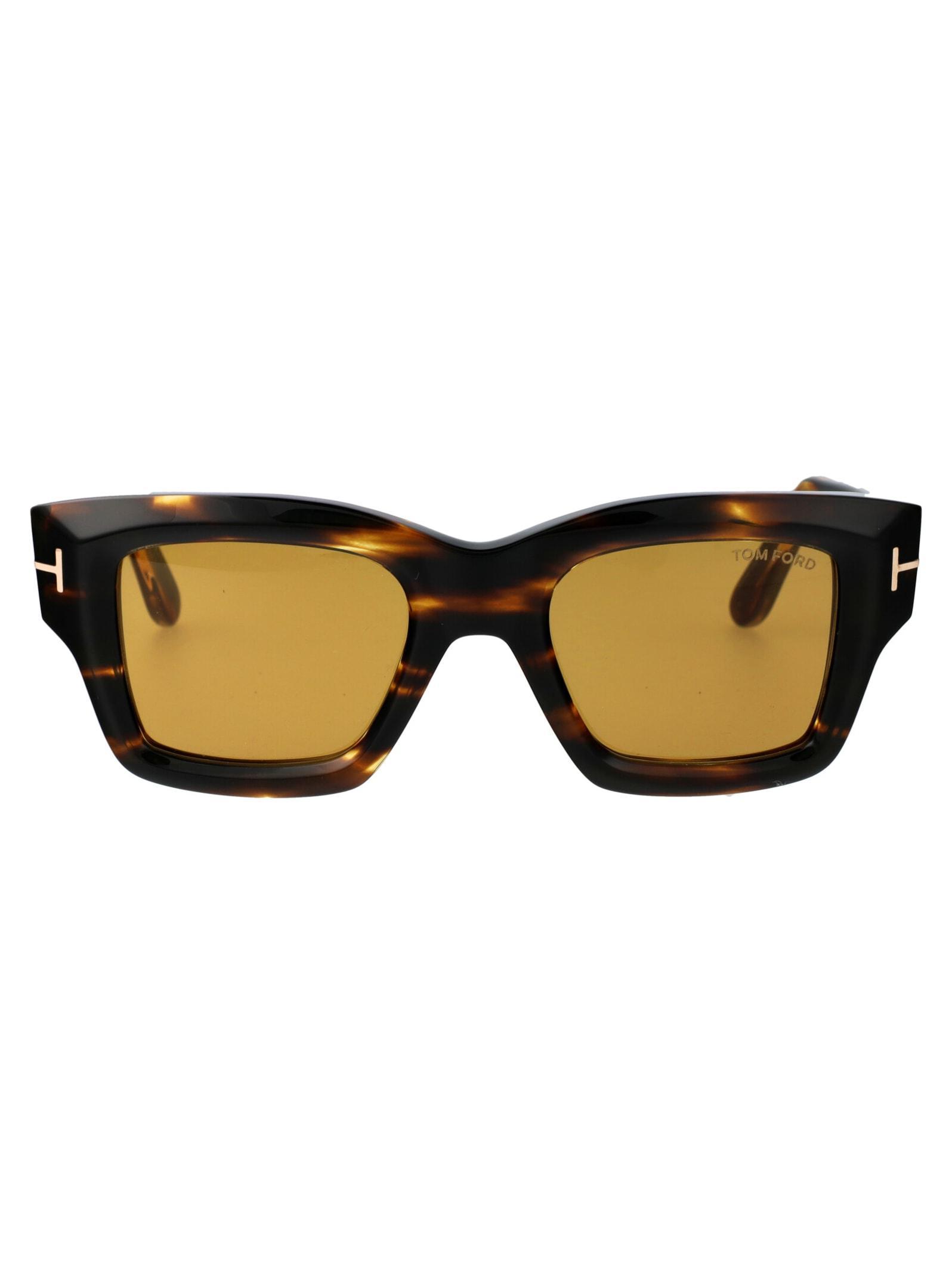 Sunglasses In 52e Dark Havana Product Image