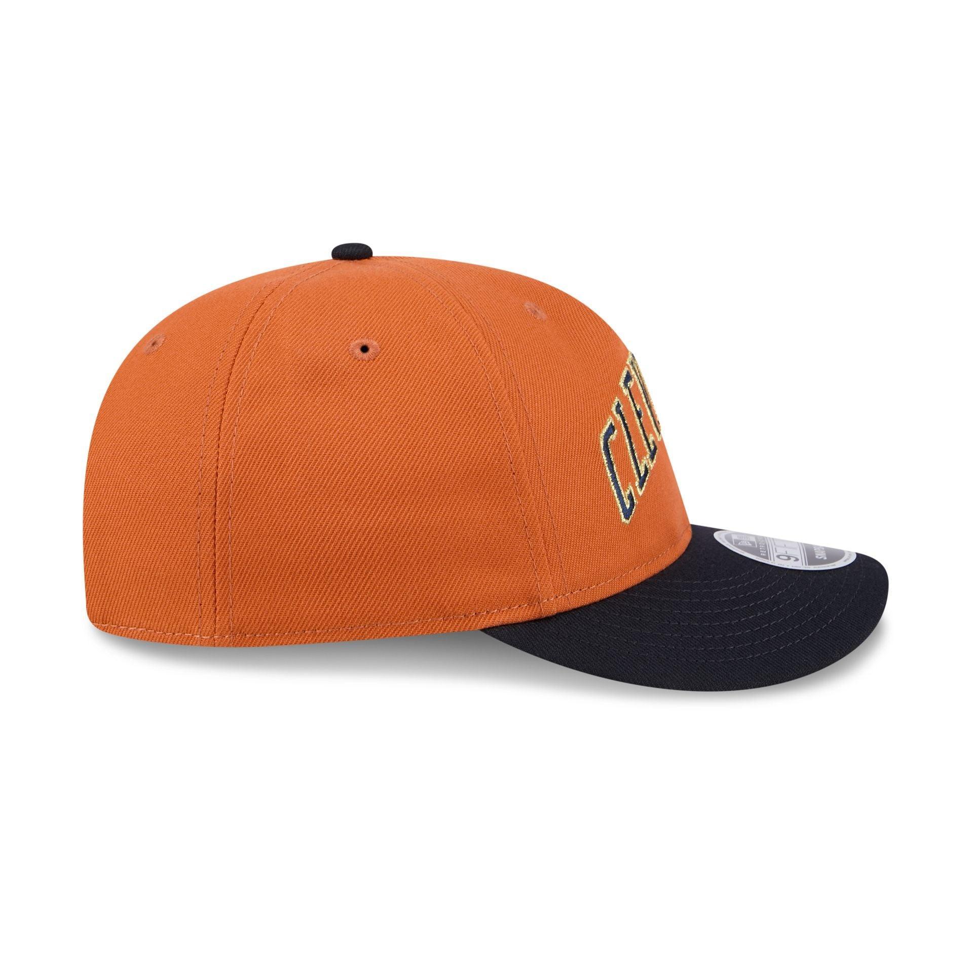 Cleveland Guardians Gold Wood Retro Crown 9FIFTY Snapback Hat Male Product Image