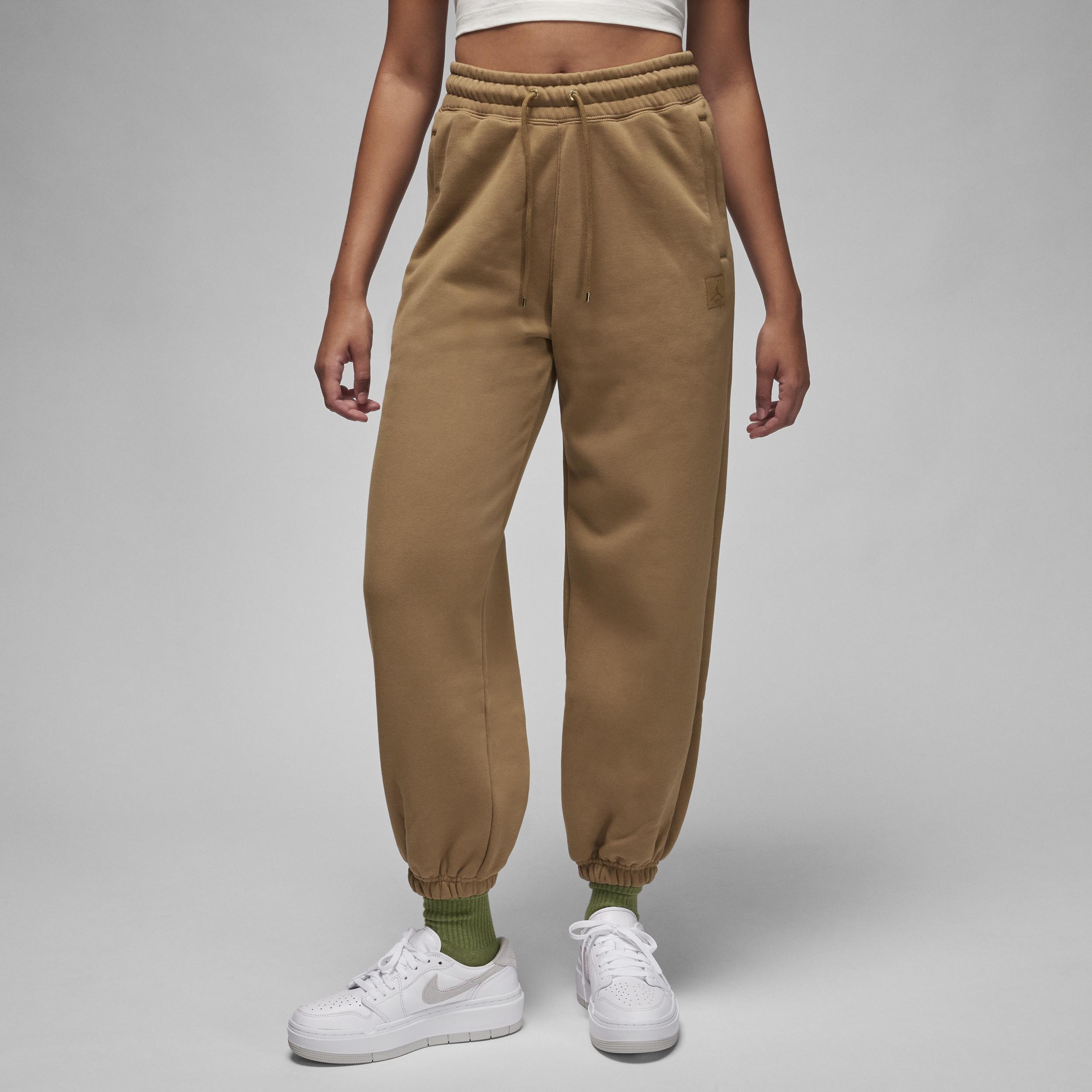 Women's Jordan Flight Fleece Pants Product Image