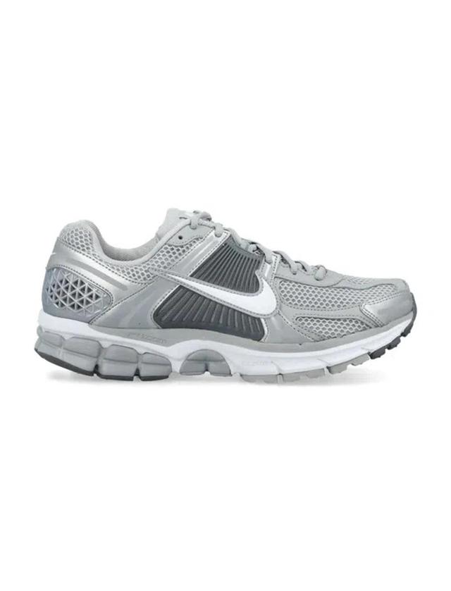 Zoom Vomero 5 In Wolf Grey/white/metallic Silver Product Image