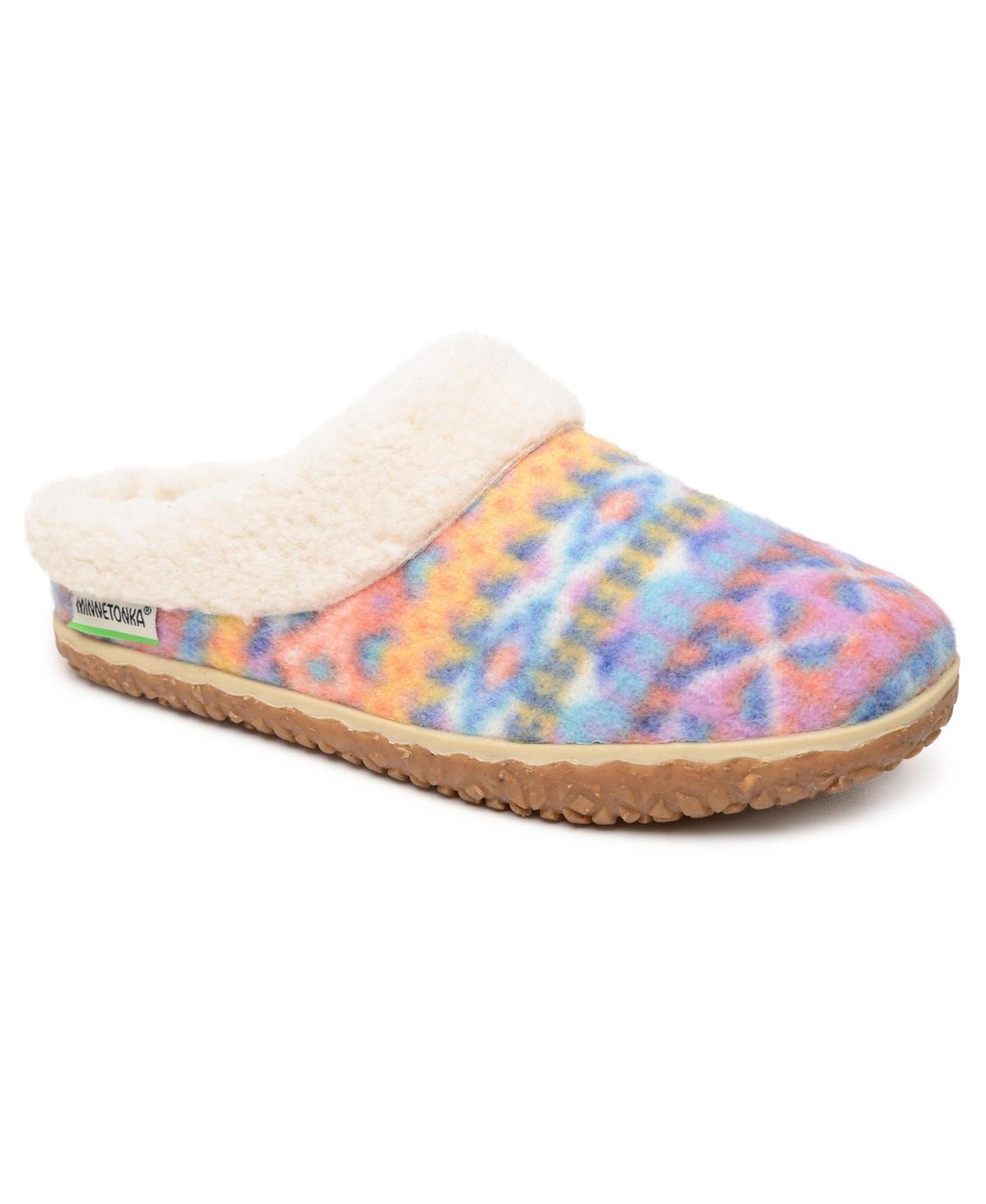 Minnetonka Spruce Faux Fur Slipper Product Image