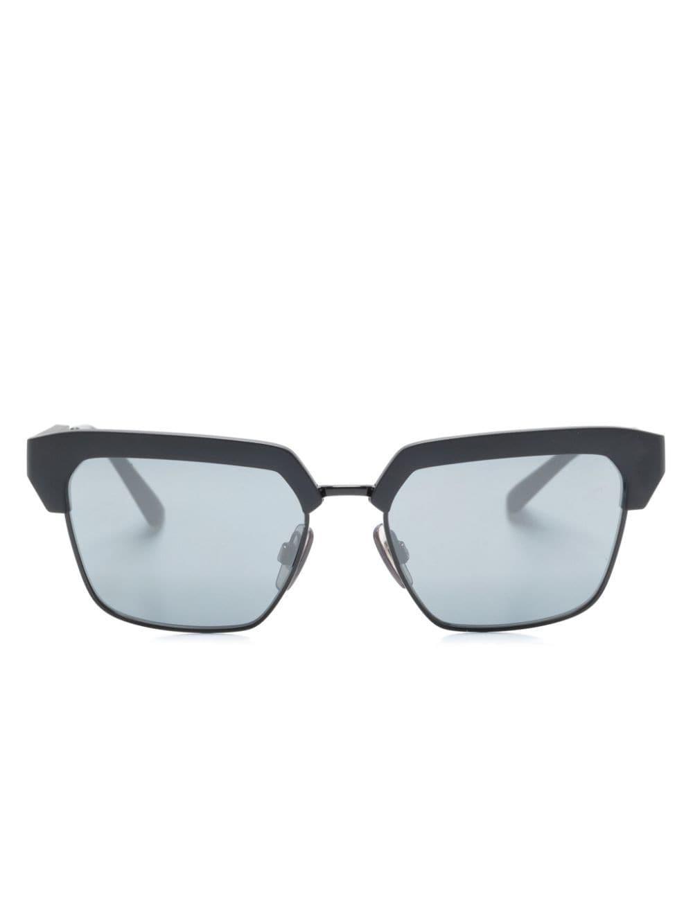 Logo-plaque Sunglasses In Black Product Image