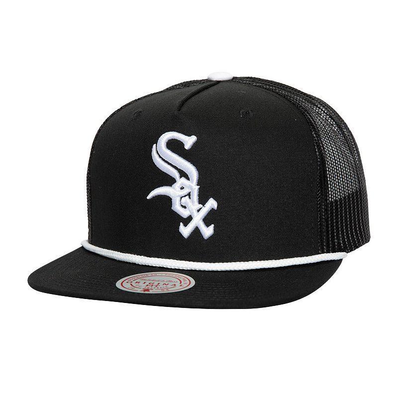 Mens Mitchell & Ness Chicago White Sox Rope Trucker Snapback Hat Product Image