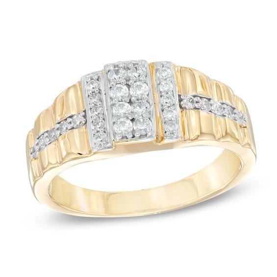 Men's 1/2 CT. T.w. Diamond Ring in 10K Gold Product Image