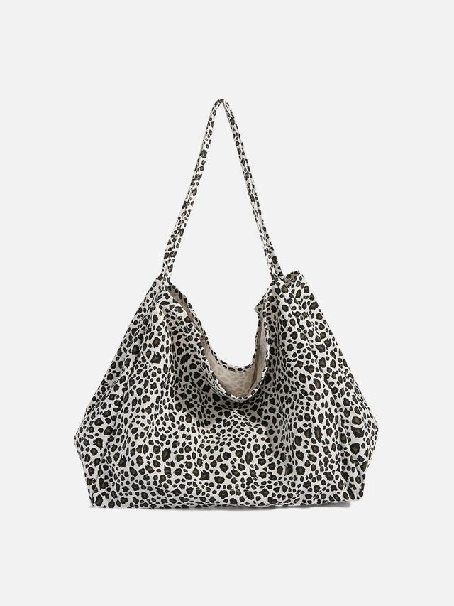 Leopard Print Tote Bag Product Image