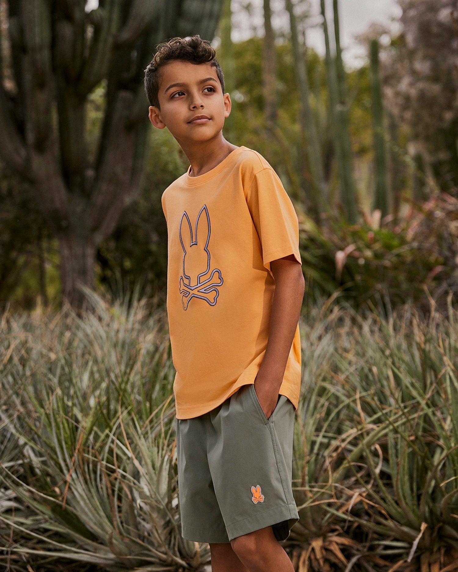 KIDS KAYDEN GRAPHIC TEE - B0U676C200 Product Image