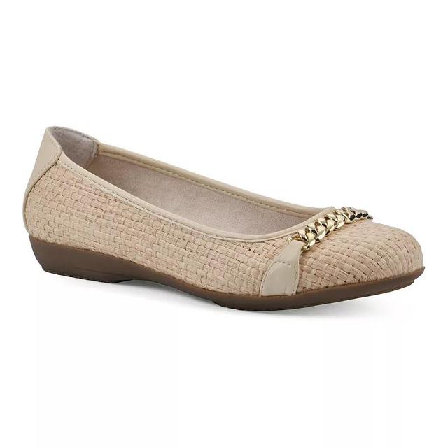 Cliffs by White Mountain Charmed Womens Ballet Flats Product Image