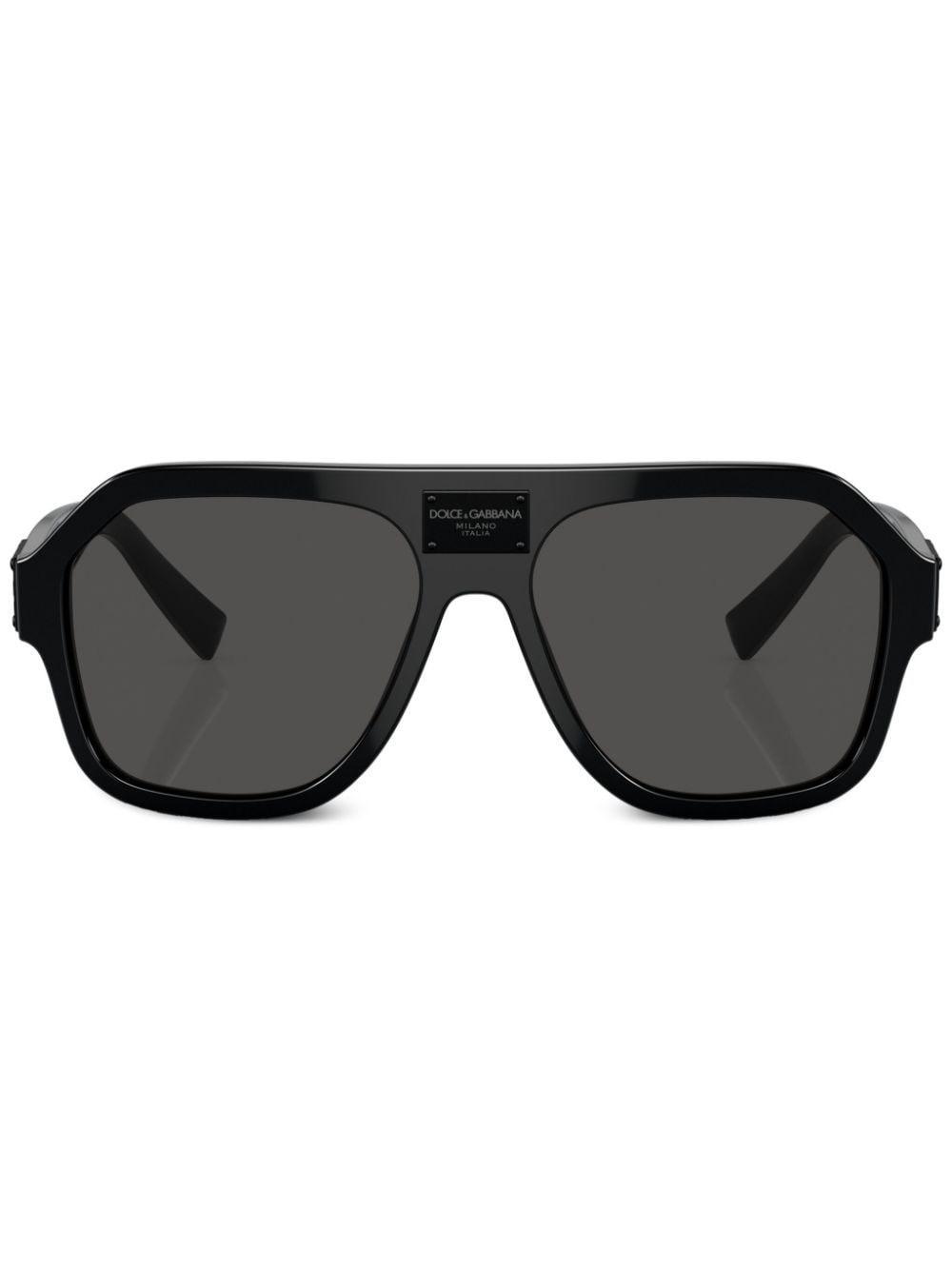 Sonnenbrille Mit Eckigem Gestell In Black Product Image