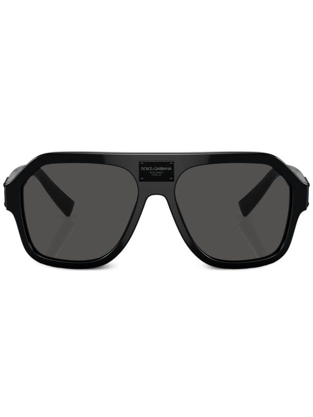 Sonnenbrille Mit Eckigem Gestell In Black Product Image